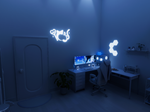 츠먀's Room