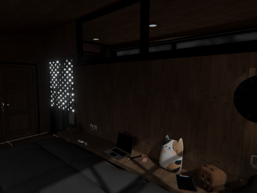 Room5